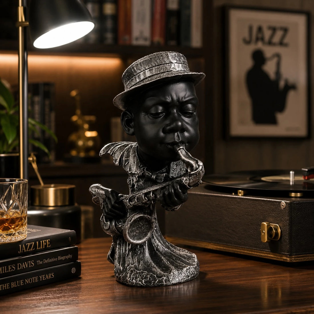 Black Jazz Musician Saxophone Figurine Decorative Tabletop Statue Modern Home Office Desk Decor Art Sculpture Ornament