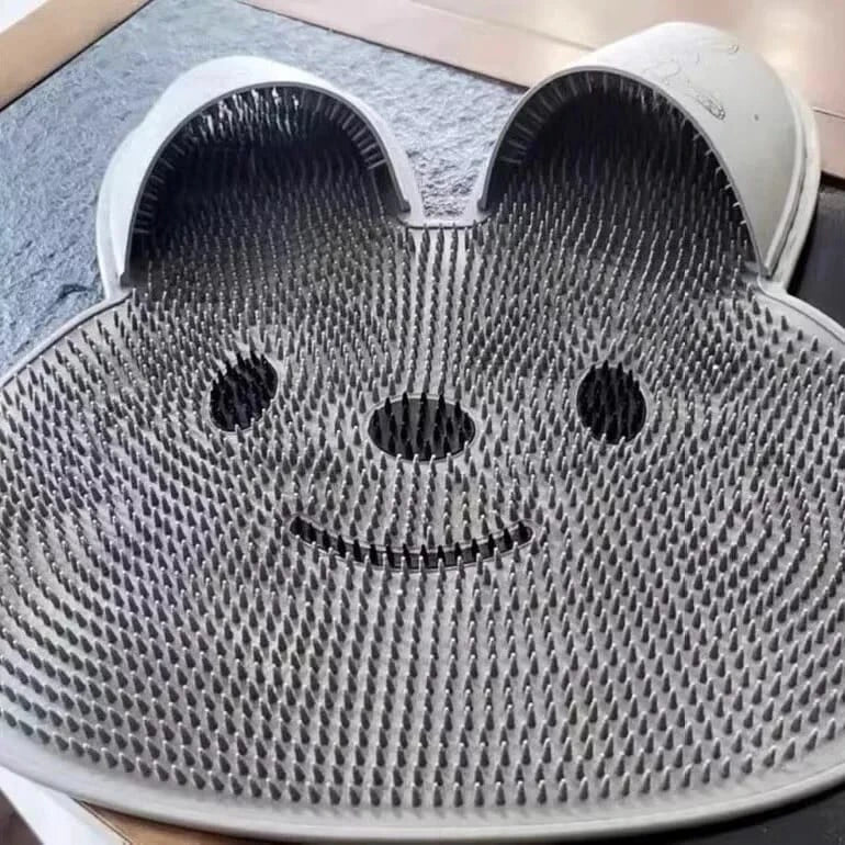 Rabbit Silicone Foot Scrubber Mat