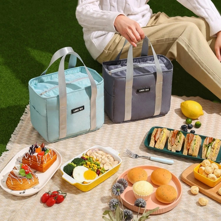 Stylish Insulated Lunch Bag - Image 3
