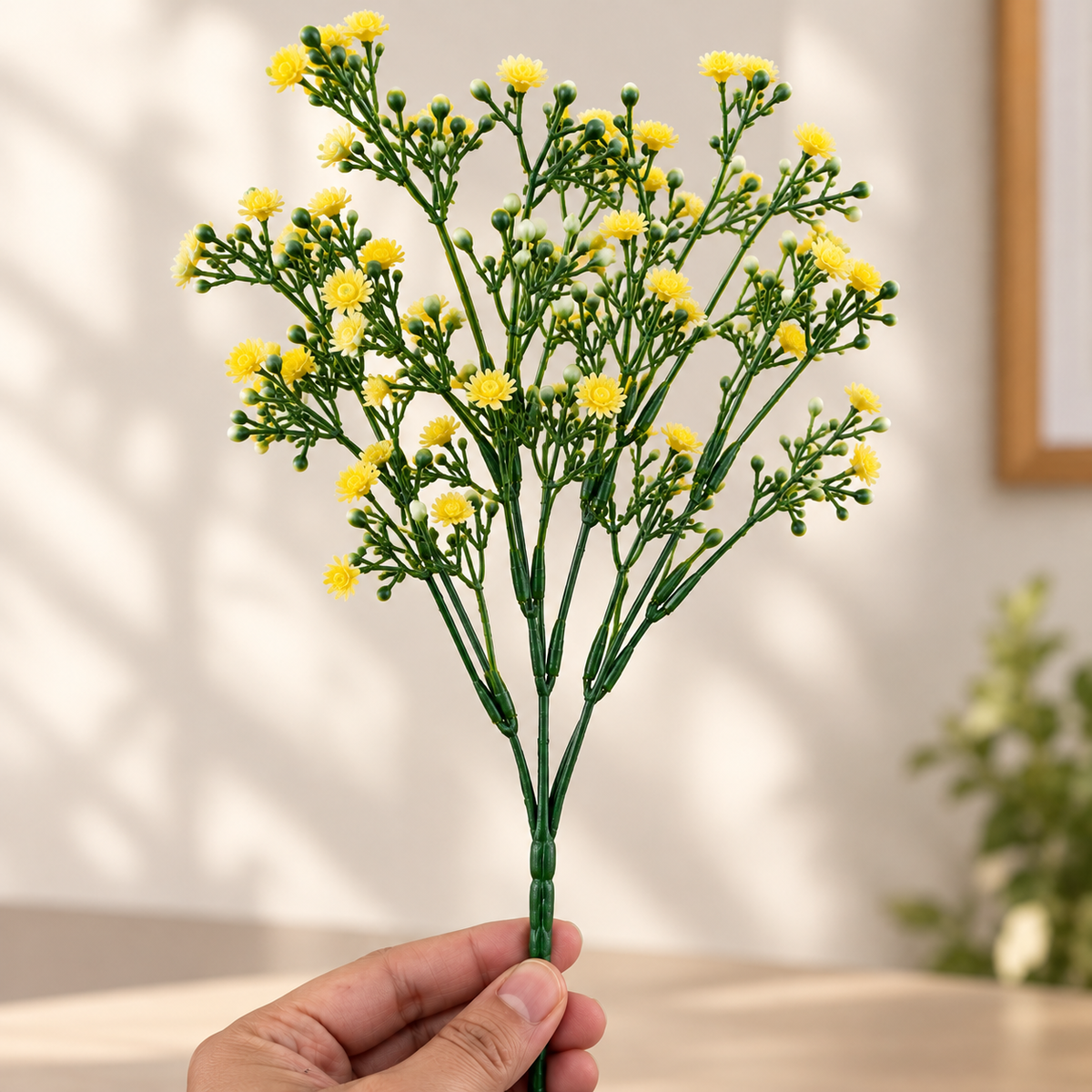 Artificial Mini Daisy Flower Stem 30–35 cm