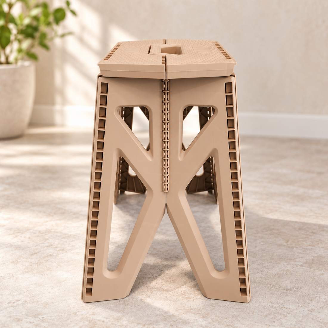 Portable Folding Plastic Seat