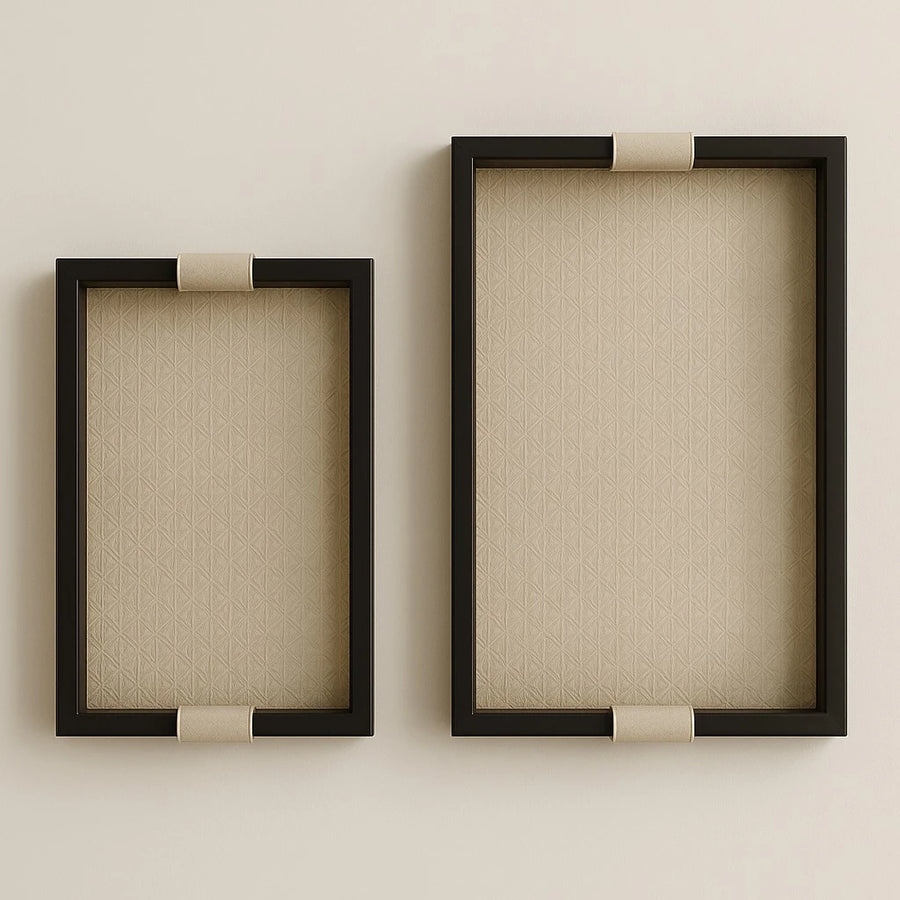 Set of 2 elegant Wooden Trays