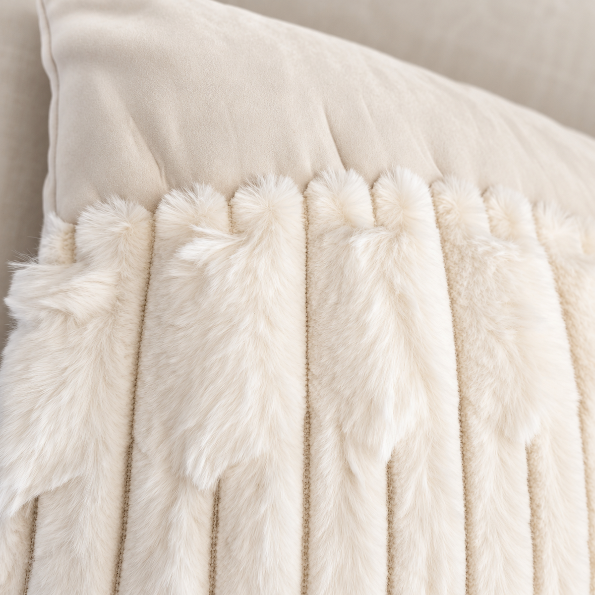 Textured Faux Fur Decorative Cushion with Zipper