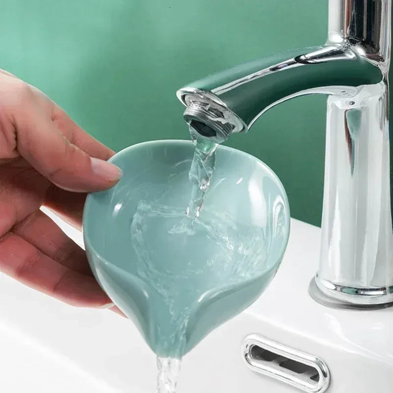 Self Draining Suction Cup Soap Holder Soap Dish for Bathroom Kitchen Sink - Image 1