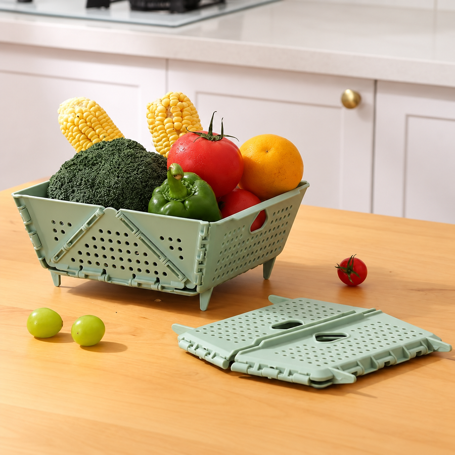 Space Saving Foldable Colander with Raised Feet and Fast Drainage
