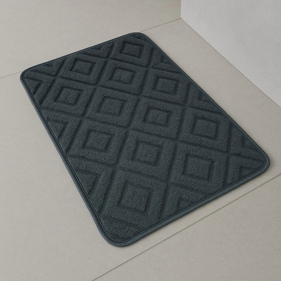 Modern Geometric Pattern Carpet – 80×50 cm