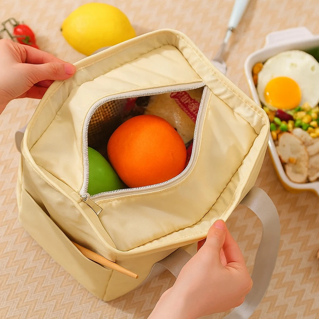 Stylish Insulated Lunch Bag - Image 6