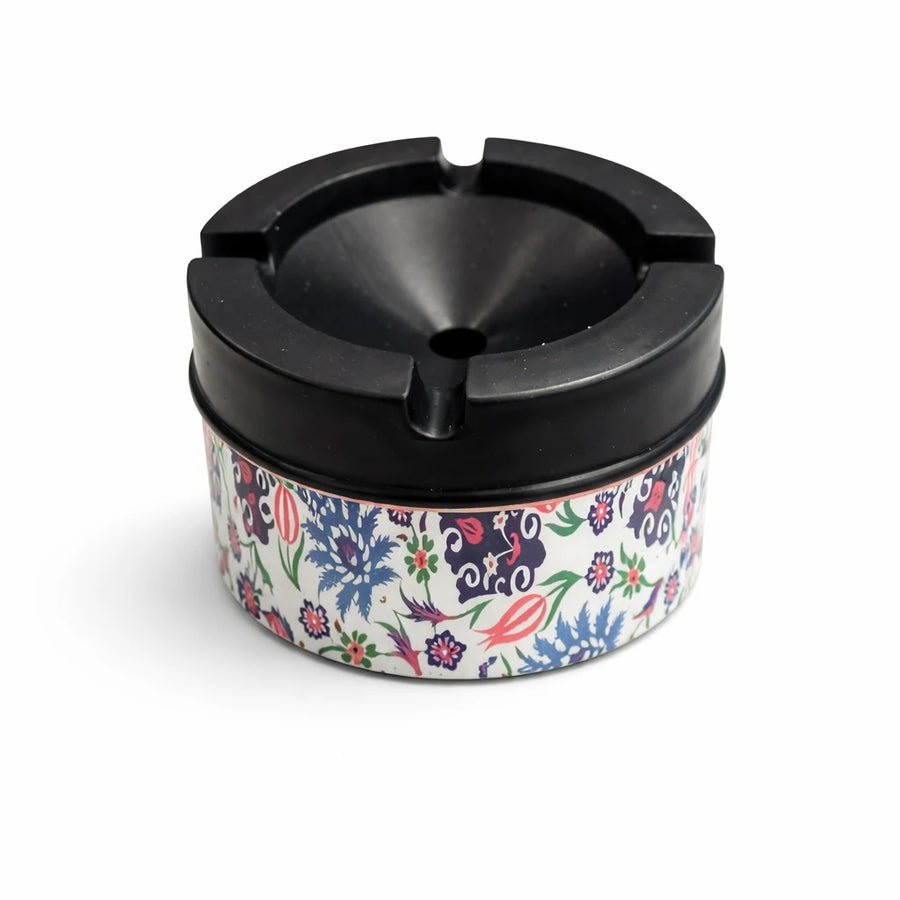 Ashtray Floral Design Heat Resistant Lid Cigarette Holder Table Ashtray Assorted Patterns 9 cm Diameter 7 cm Height