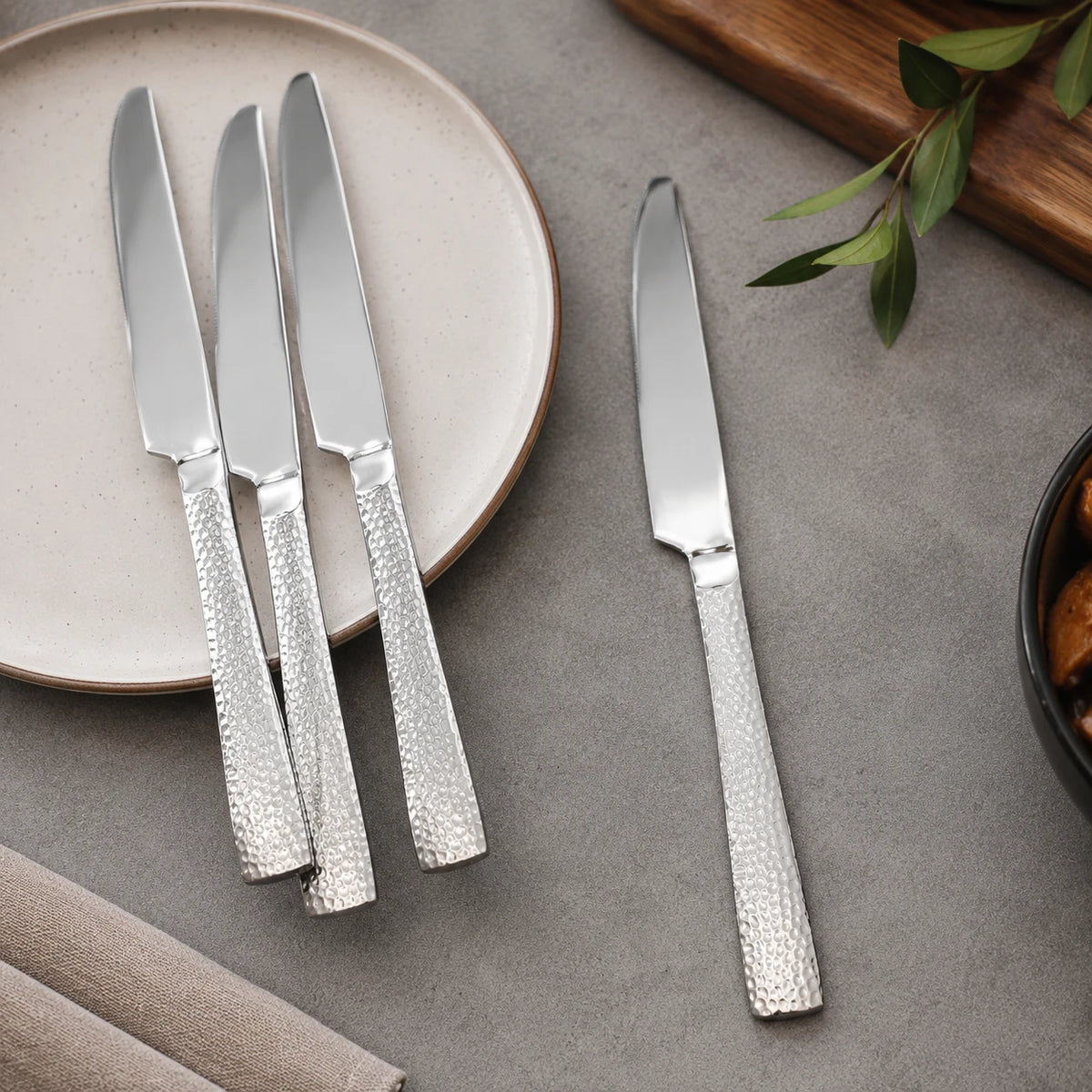 Stainless Steel Dinner Knife Set of 6 | Hammered Handle Table Knives