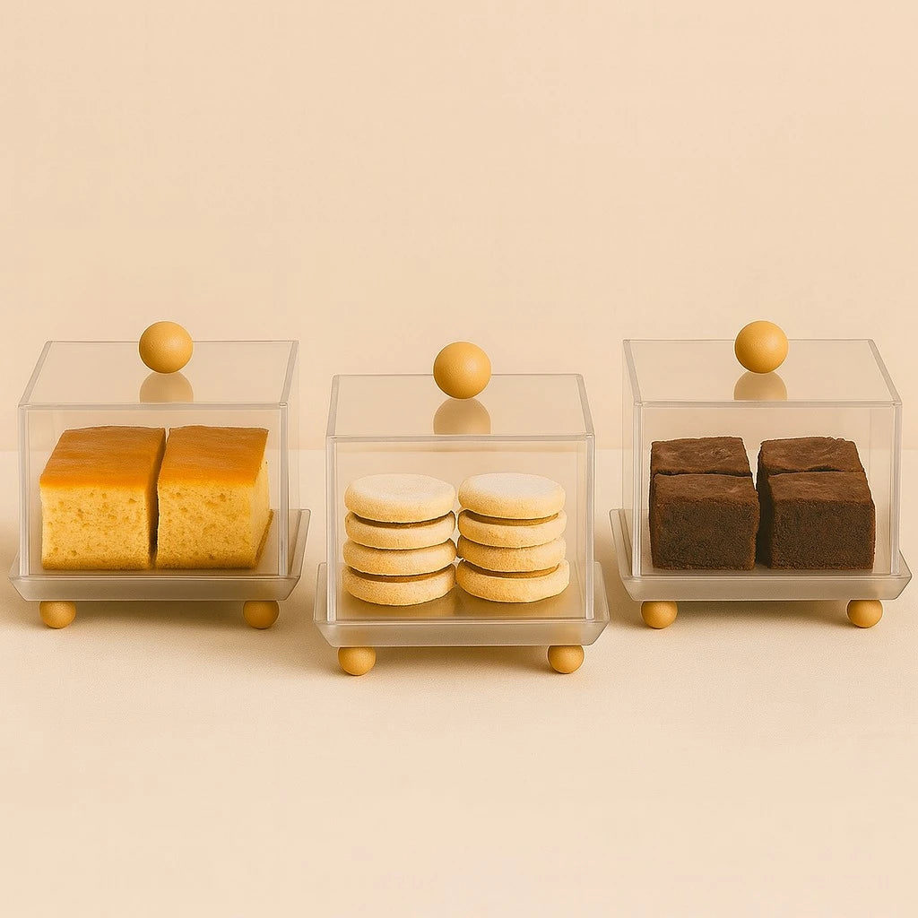 Small Clear Acrylic Serving & Storage Box – 14.5 cm