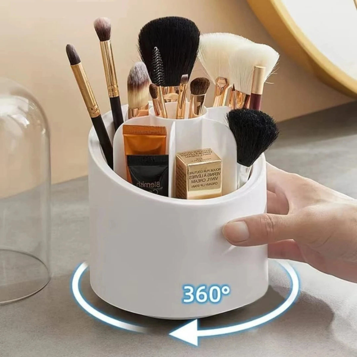 Rotating Makeup Brush Holder - Image 4