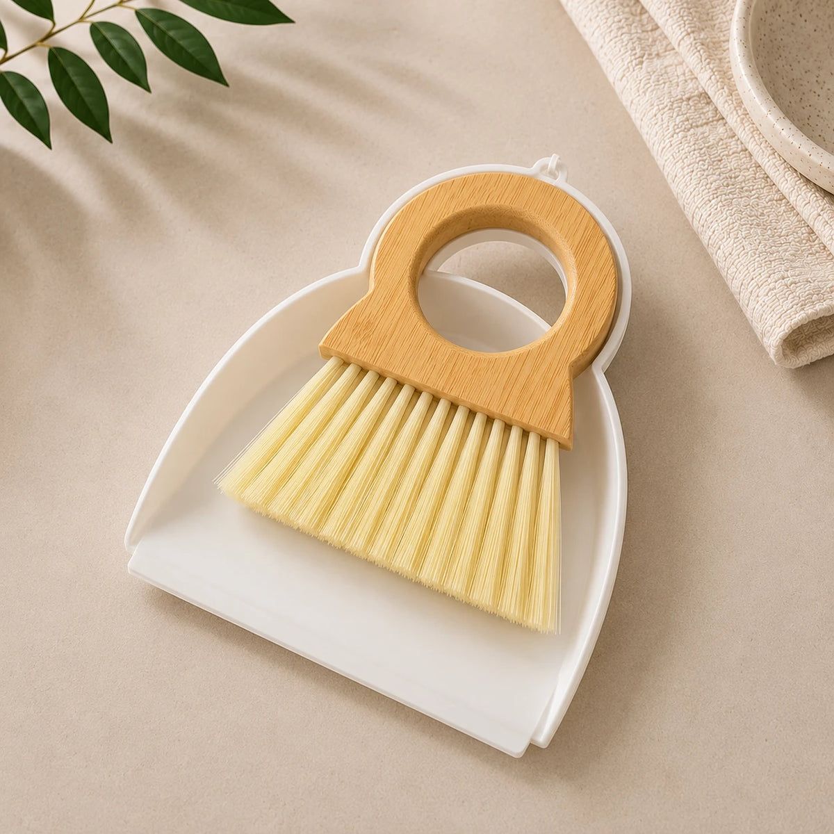 Mini Dustpan Brush Set Bamboo Handle Desktop Cleaning Brush